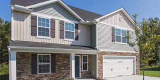 Room in 5 Bedroom Home at Turning Lake Dr Gallery 1