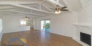 Spectacular View from this Single Story Home! Gallery 7