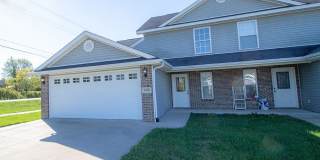 Beautiful 4 Bedroom Duplex Gallery 39