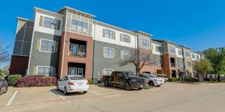 Skyview West Gallery 39