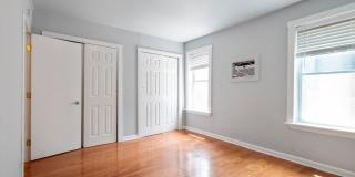 1621 Ogden St Gallery 18