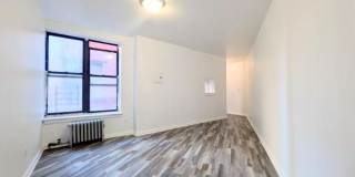 176 Grand Street Gallery 1