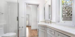 8848 Ashcroft Gallery 19