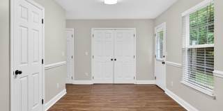 1109 Maple Tree Lane Gallery 15