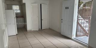 921 N 17th Ct Gallery 4