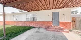 FOR LEASE IN LAFAYETTE: 3 BEDROOM HOME! Gallery 3