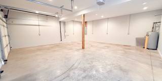 Spacious 4-Bedroom Home with Large Yard and Dual Garages in Cookeville Gallery 38