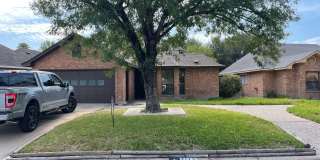 2112 Pin Oak Rd Gallery 1