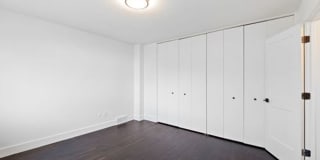 Royal Oakland Apartments Gallery 10