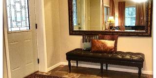 618 6th St Gallery 20