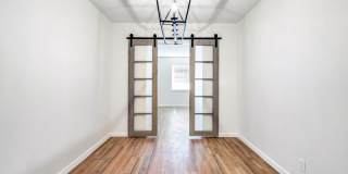 524 N Woods Gallery 12