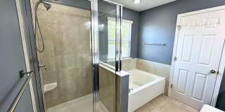 7048 ROSABELLA Circle Gallery 20