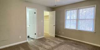 APPLICATION PENDING: 720-A Powell Drive ~Newly Renovated~ End Unit ~ Convenient to Powell Drive Park and NCSU! Gallery 12