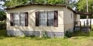 5550 Lyle Lane Gallery 1