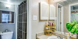 The Madrid Gallery 35