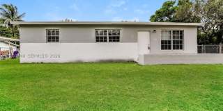 1250 NE 207th Ter Gallery 1
