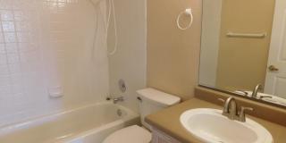GORGEOUS SINGLE STORY WITH MANY UPGRADES*3 BEDROOMS*SPARKLING POOL AND SPA! Gallery 14