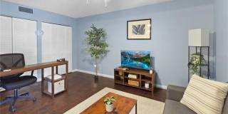 553 FAIRWAYS Circle Gallery 6