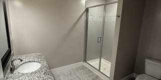 Gorgeous 6-bedroom, 4-bathroom with a large garage Salem Gallery 19