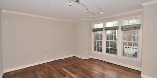 103 WASHINGTON SQUARE Court Gallery 12