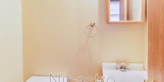 2097 Summit Street Gallery 17