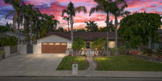 605 N El Rio Drive - Gorgeous Pool Home!! Gallery 1