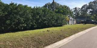 Beautiful, 3/2 Pool Home Available Now! Gallery 10