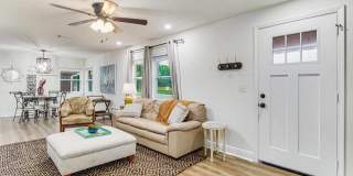 814 W Gonzalez St Gallery 28