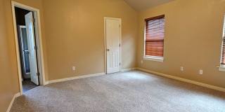 (3) Bed/(2) Bath in Tecumseh Ridge Avail Now! (3) Bed/(2) Bath in Tecumseh Ridge Avail Now! Gallery 12