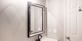 2702 Lindsley Road Gallery 21