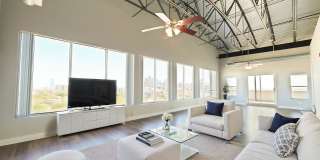230 West Alabama Apartments Gallery 37