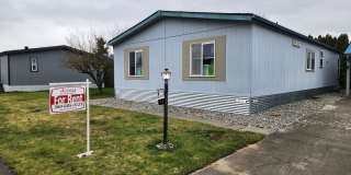 1625 Main Street #11 Gallery 1