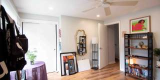 2 Bedroom Condo Available August 1st Gallery 12