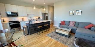 4555 North Ravenswood Ave. Gallery 1