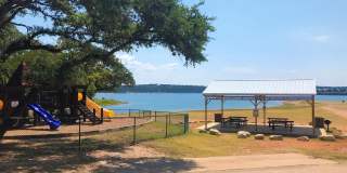 4 BR / 2 BA - 1832 SF One-Story Home - LAGO VISTA! Gallery 44