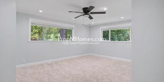 Freshly Renovated Four Bedroom Home in Bull Mountain! Gallery 10