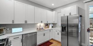 1733 W Crystal Street Gallery 8