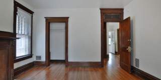Great CENTRAL Location 5 Bedroom House - Virtual Showings Available Gallery 23