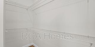 41 Keystone Avenue Gallery 24