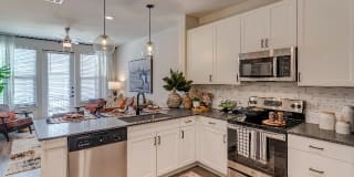 Album Keller Ranch - 55+ Apartment Homes Gallery 2