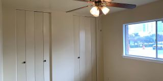 COZY DUPLEX, NEAR SHOPPING & 281! Gallery 6