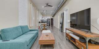 522 N Armour Street Gallery 4