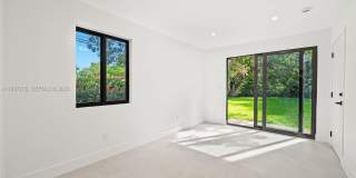 235 NE 91st St Gallery 25