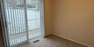 Move-In Ready 2-Bedroom End-Unit Townhouse Condo- Reisterstown, MD Gallery 5