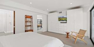 5 bedroom 5 bath Available for Short Term Rental Gallery 12