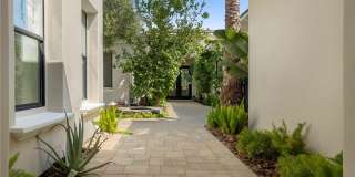 304 N Royal Ascot Drive Gallery 60