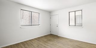 23 Bond Owner 363-369 King LLC Gallery 27