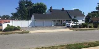 176 Land Lane Gallery 1