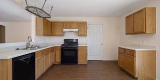 Delightful & Convenient 3 Bedroom, 2 Bath Home in Pflugerville Gallery 8