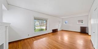 3850 Mayfield Road Gallery 6